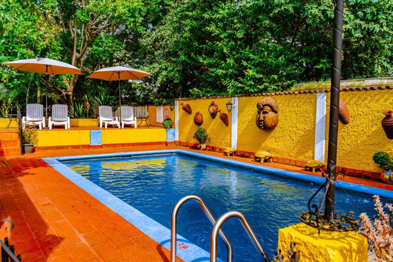 Posada Margaritas Tlaquepaque Bagian luar foto