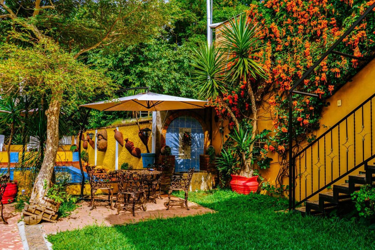 Posada Margaritas Tlaquepaque Bagian luar foto
