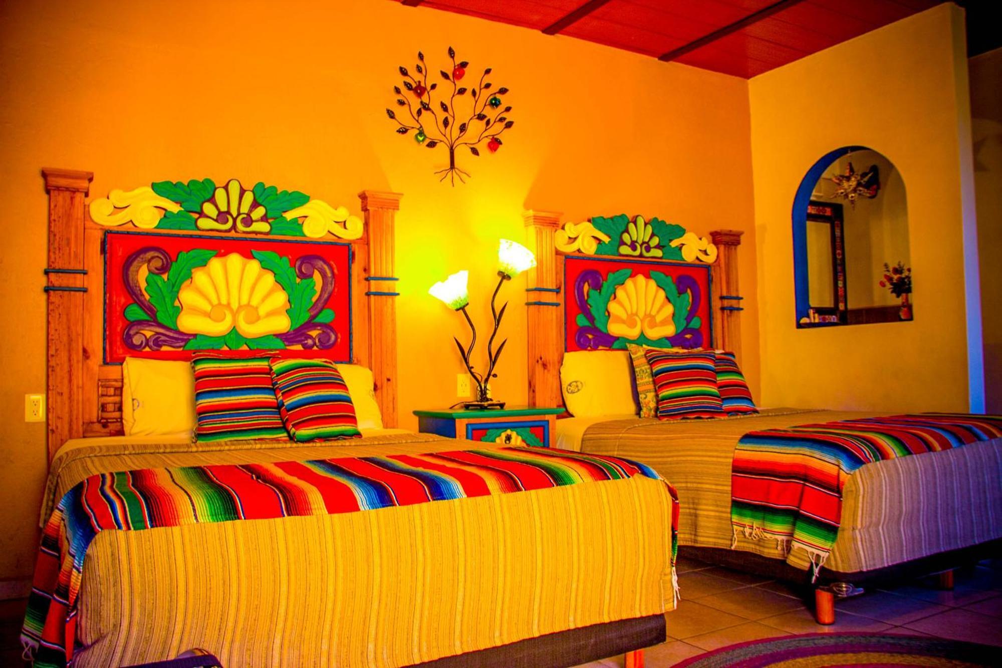 Posada Margaritas Tlaquepaque Bagian luar foto