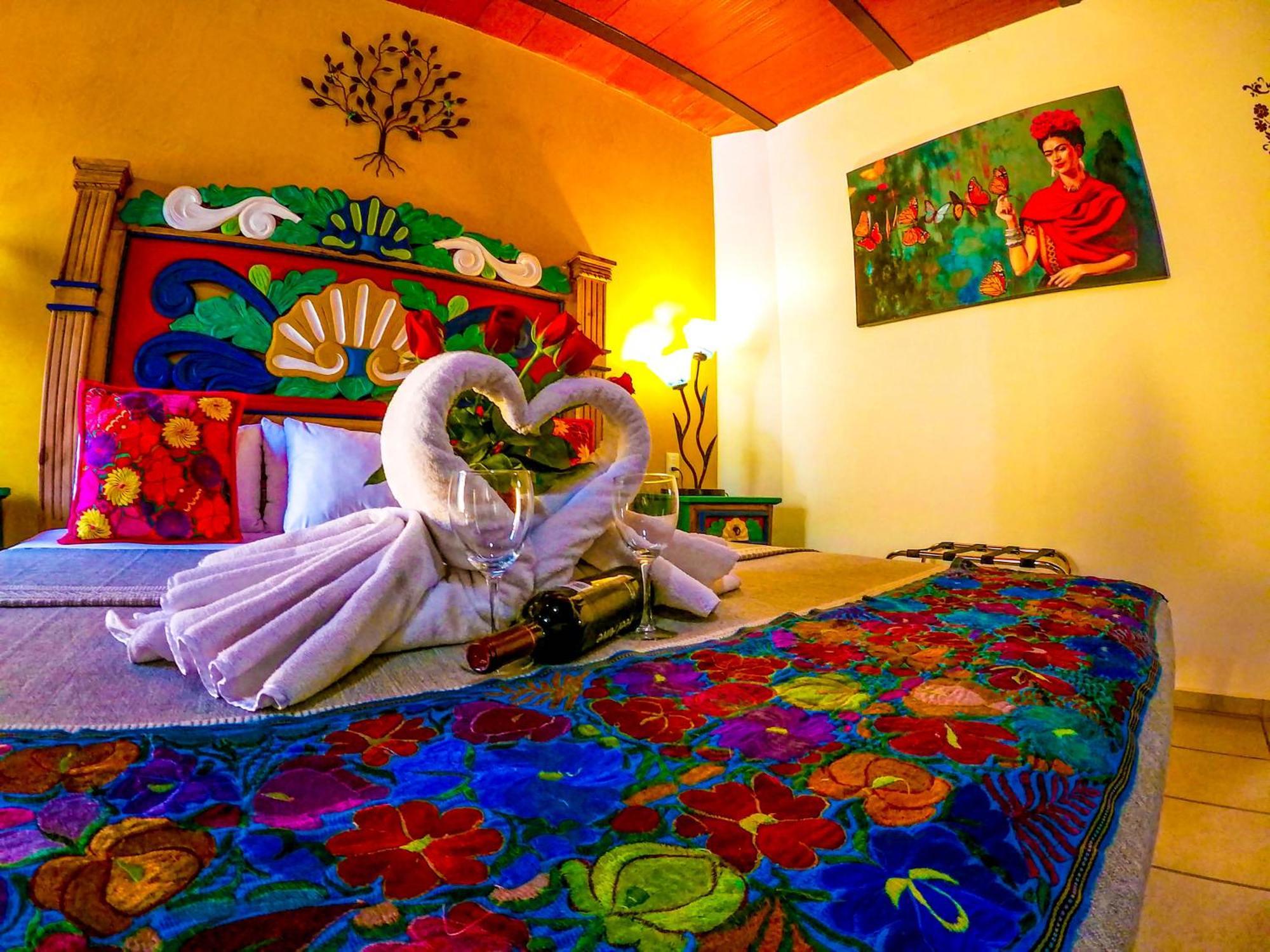 Posada Margaritas Tlaquepaque Bagian luar foto
