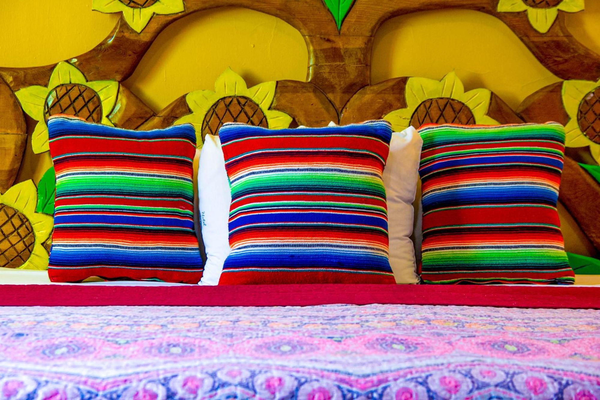 Posada Margaritas Tlaquepaque Bagian luar foto