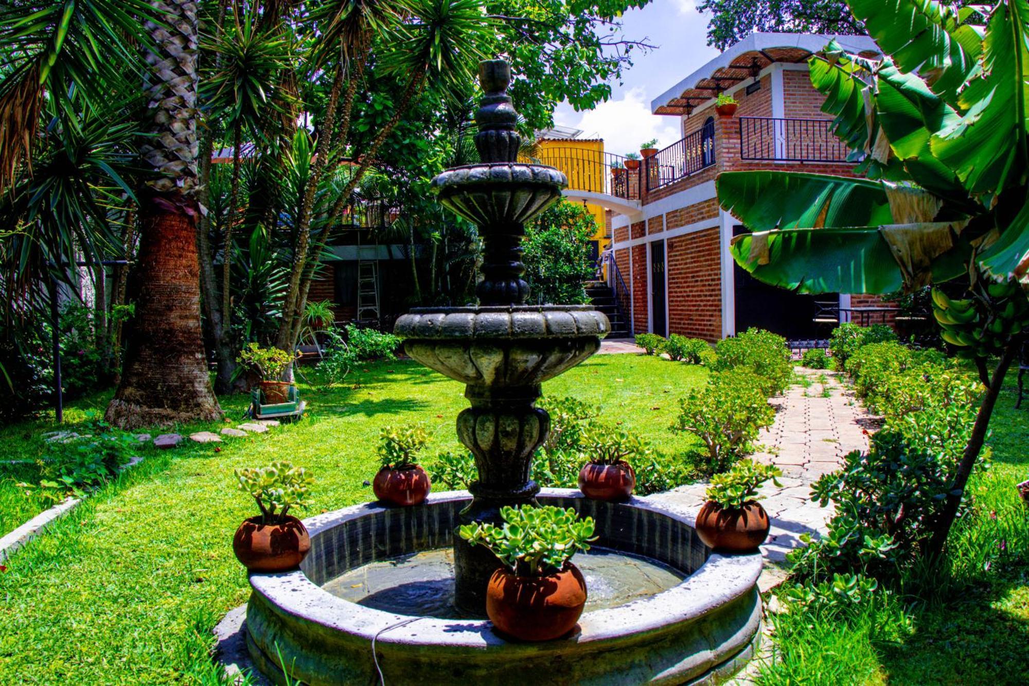 Posada Margaritas Tlaquepaque Bagian luar foto