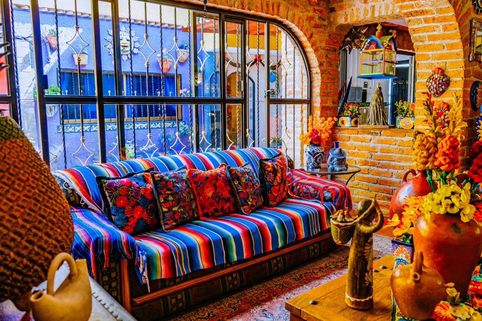 Posada Margaritas Tlaquepaque Bagian luar foto